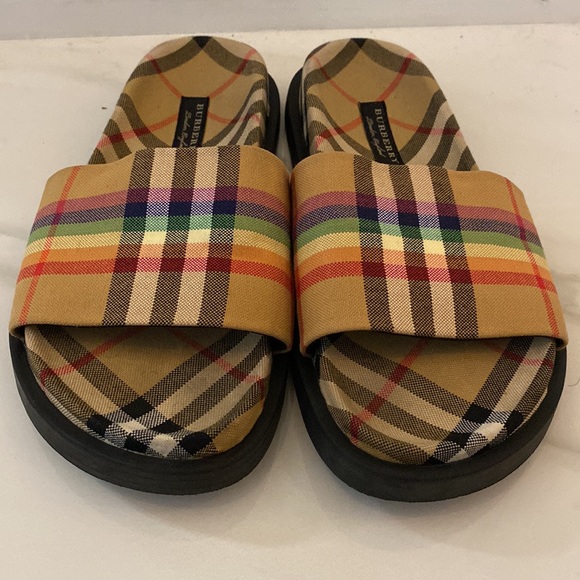 Burberry Women's Rainbow Vintage Check Slide Woman US 6-6.5 /23.5 cm⭐️⭐️⭐️⭐️ - Picture 10 of 17